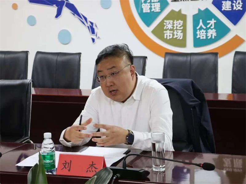 中国有色金属工业协会党委副书记范顺科一行莅临大发国际铝业调研