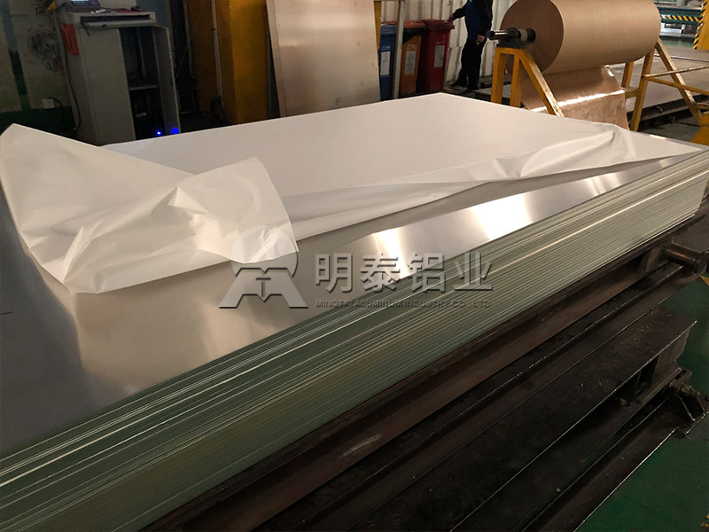 汽车油箱料5052铝板厂家选择大发国际铝业更放心